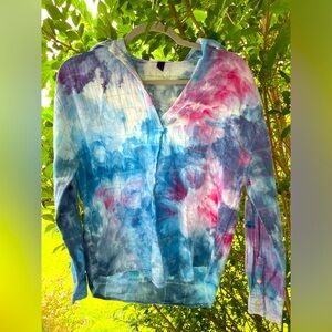 Beach Garden: One of a Kind Ice Dyed Popover Top in Blue/Pink/Purple, XS